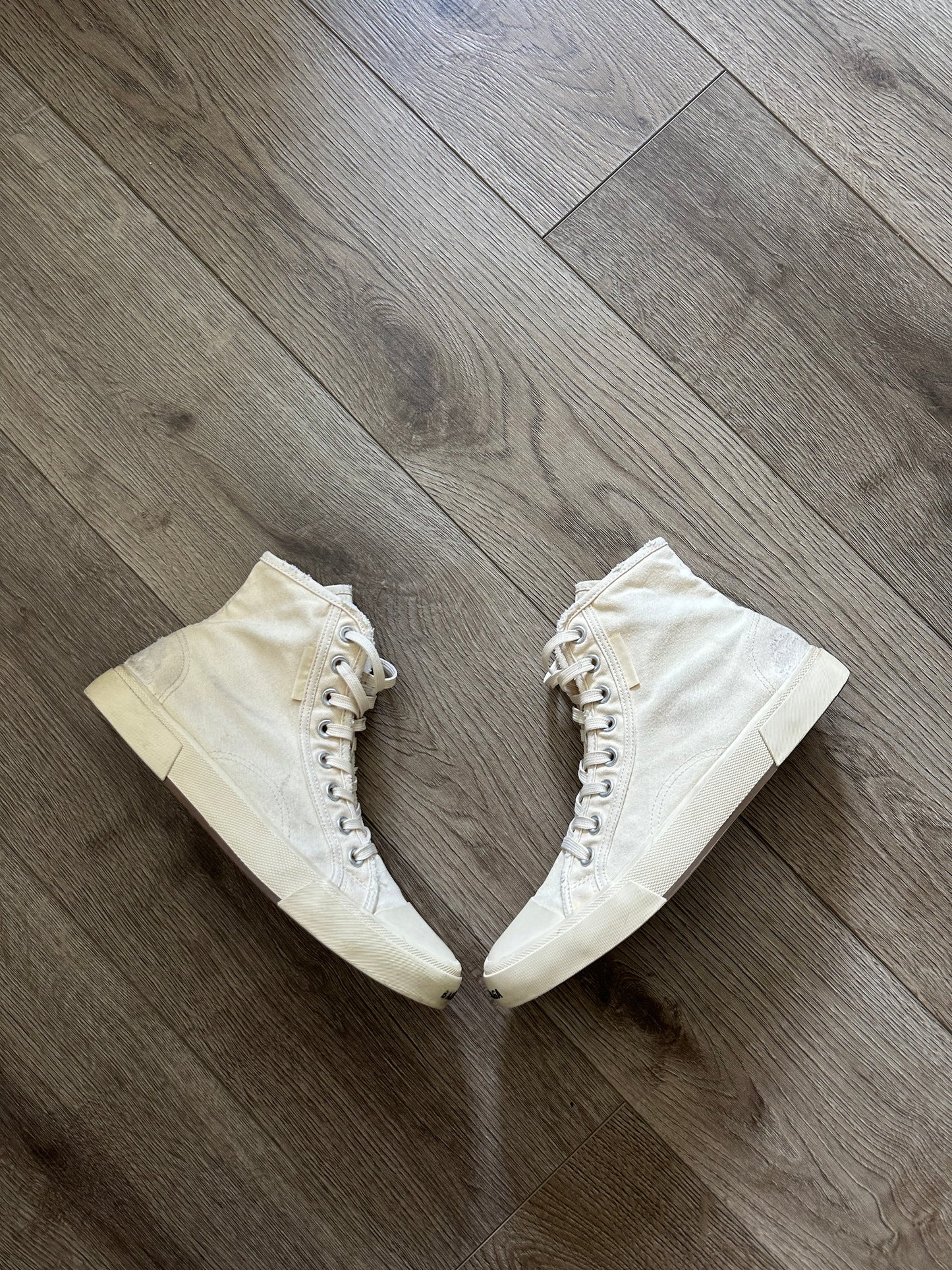 Balenciaga Paris Destroyed High Top