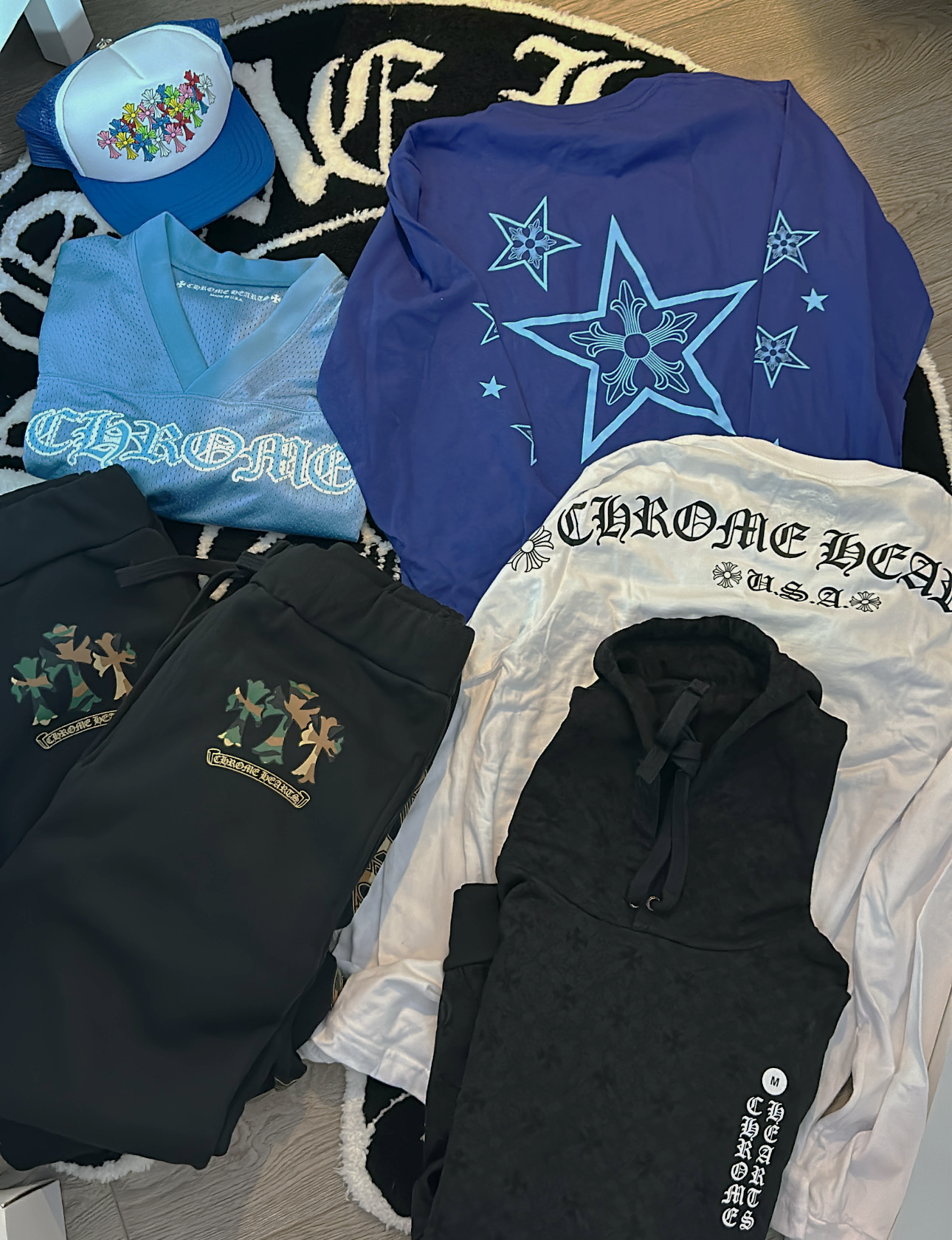 CHROME HEARTS