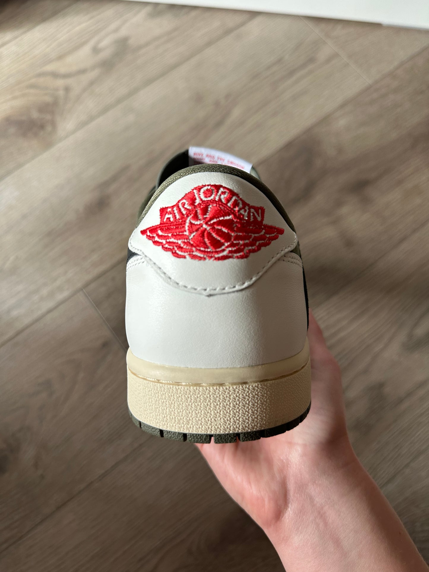 Travis Scott Medium Olive Jordan 1 Low