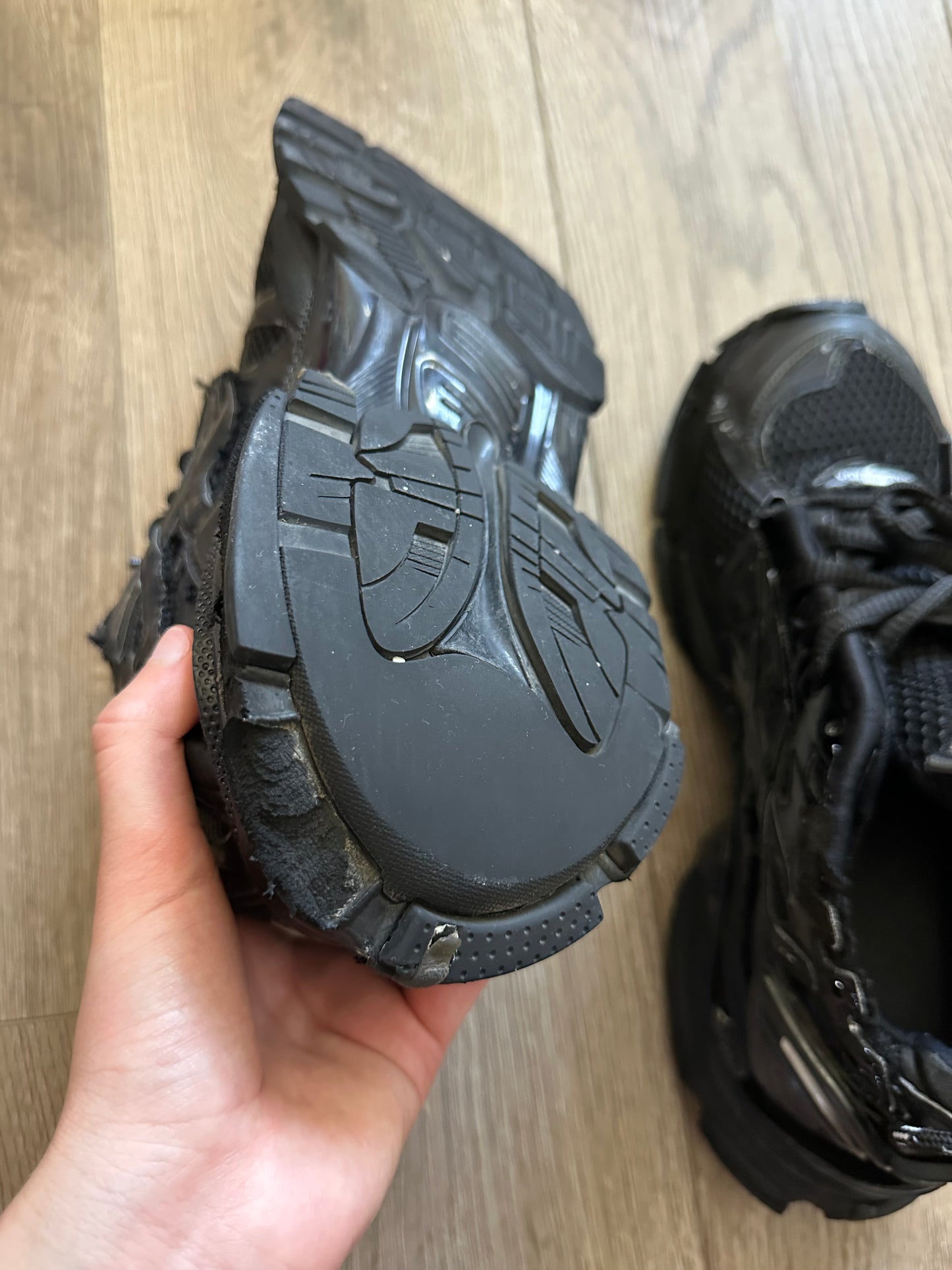 Balenciaga Black Runners