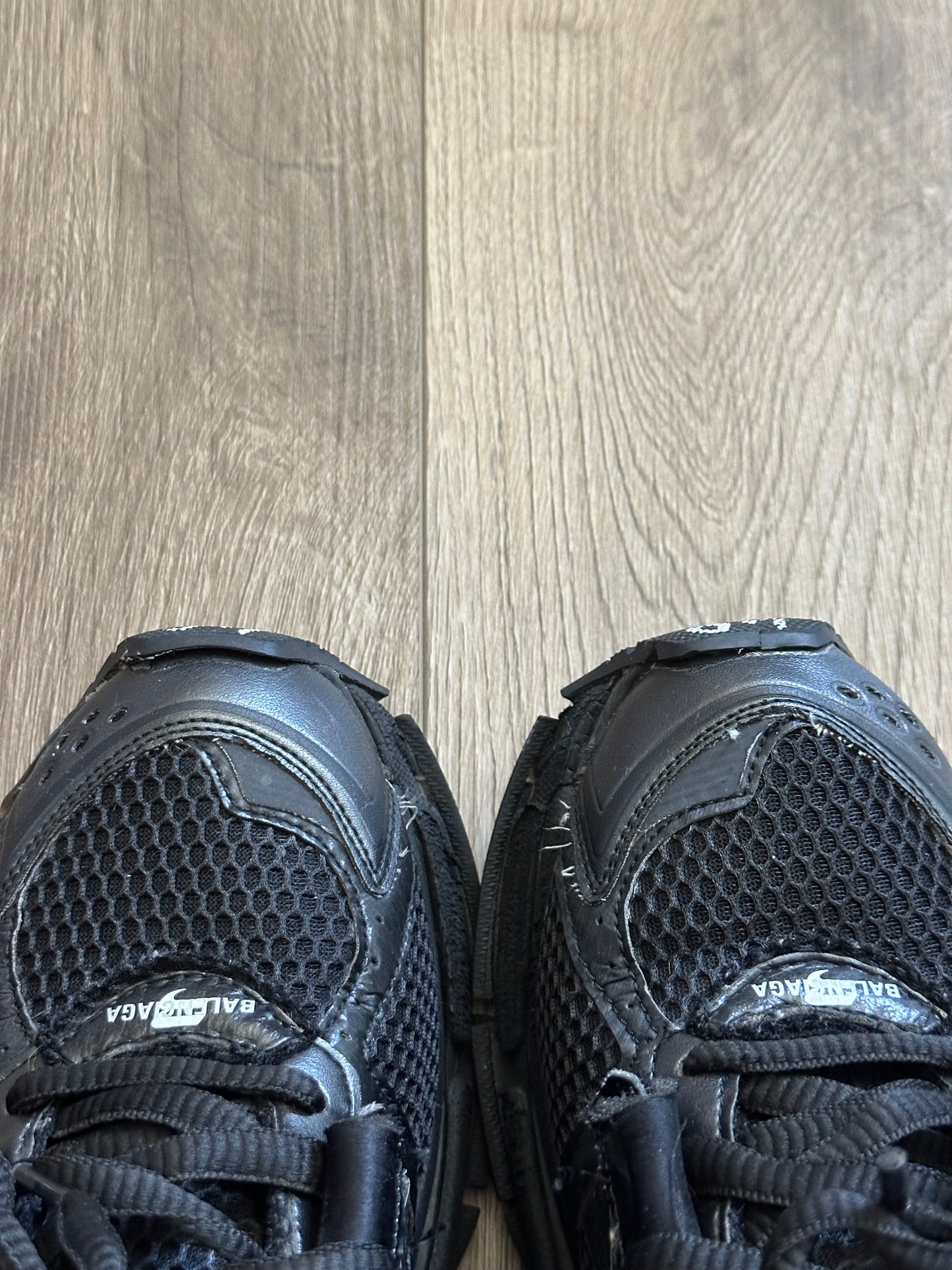 Balenciaga Black Runners