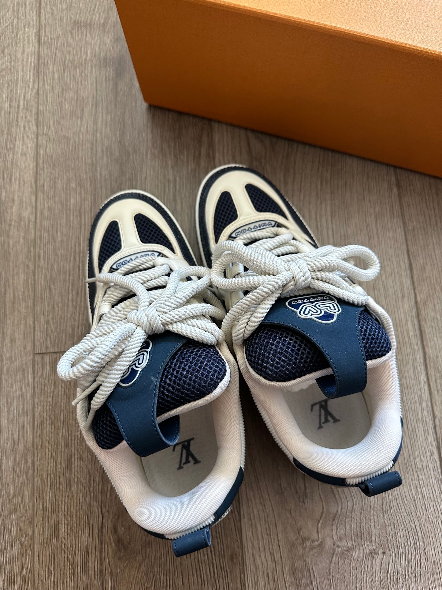 Louis Vuitton LV Skate Sneaker
Marine White